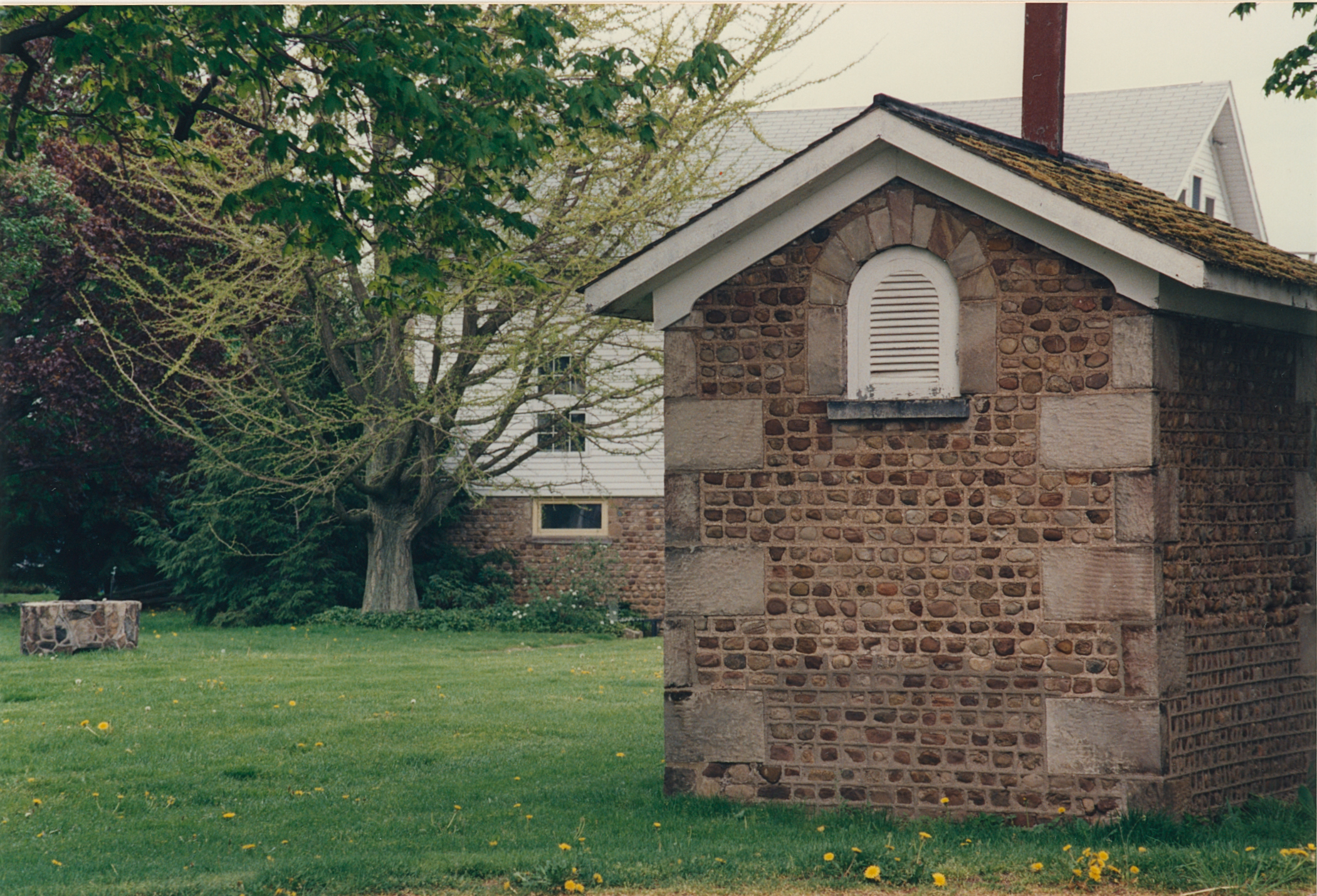 She-8 11380 Main St 3